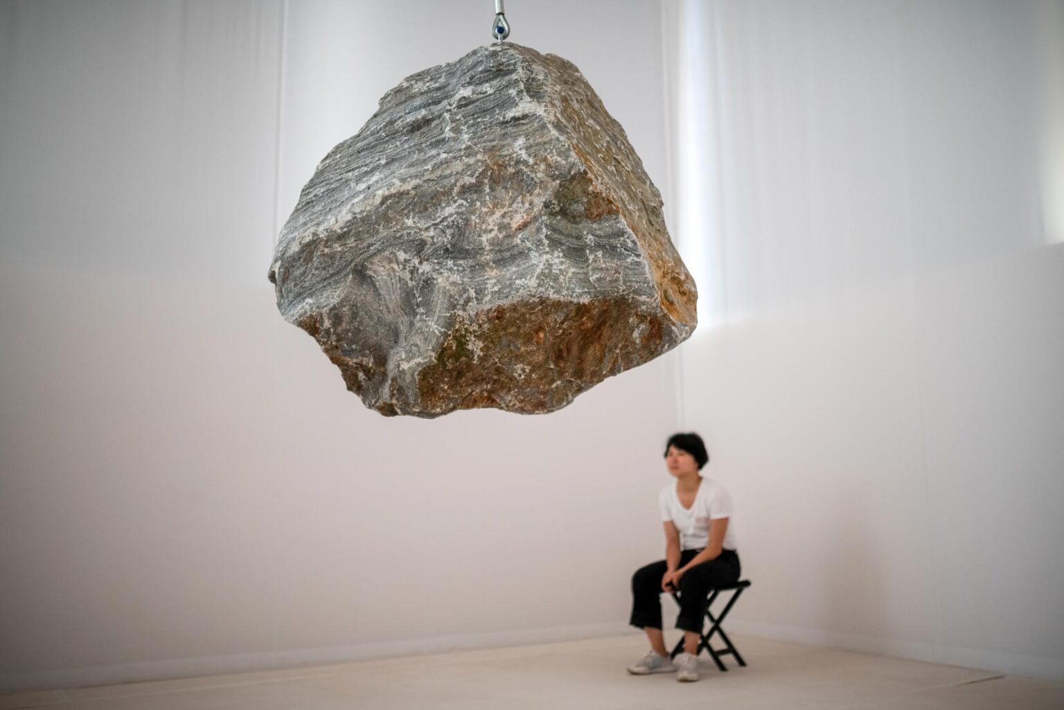 28.08.2019 Weimar: Eröffnung der Ausstellung "Detail" von Kris Verdonck im Hitze Kälte Apparate Pavillon im Rahmen des Kunstfest Weimar. Foto: Thomas Müller